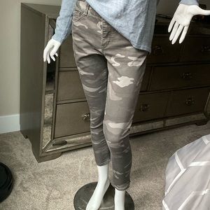 Wit & Wisdom Camp Skinny Pants